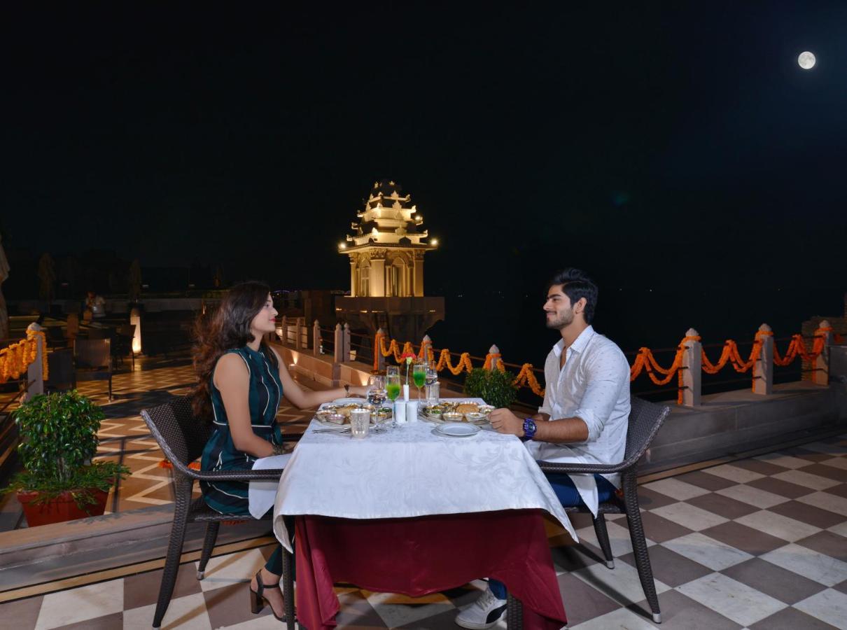Brijrama Palace, Varanasi - By The Ganges Εξωτερικό φωτογραφία